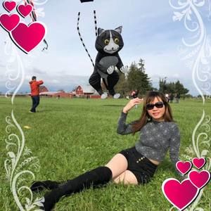 Meet your Posher, Kim